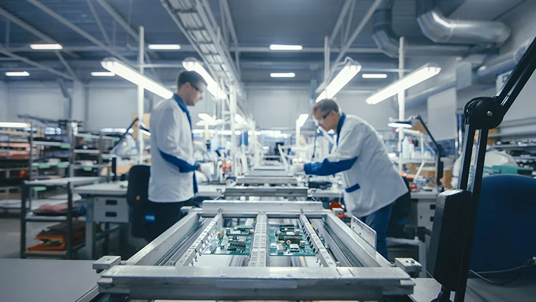 assemblaggio di PCB con tecnologia mista