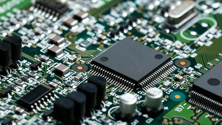 servizi di assemblaggio di PCB con tecnologia mista