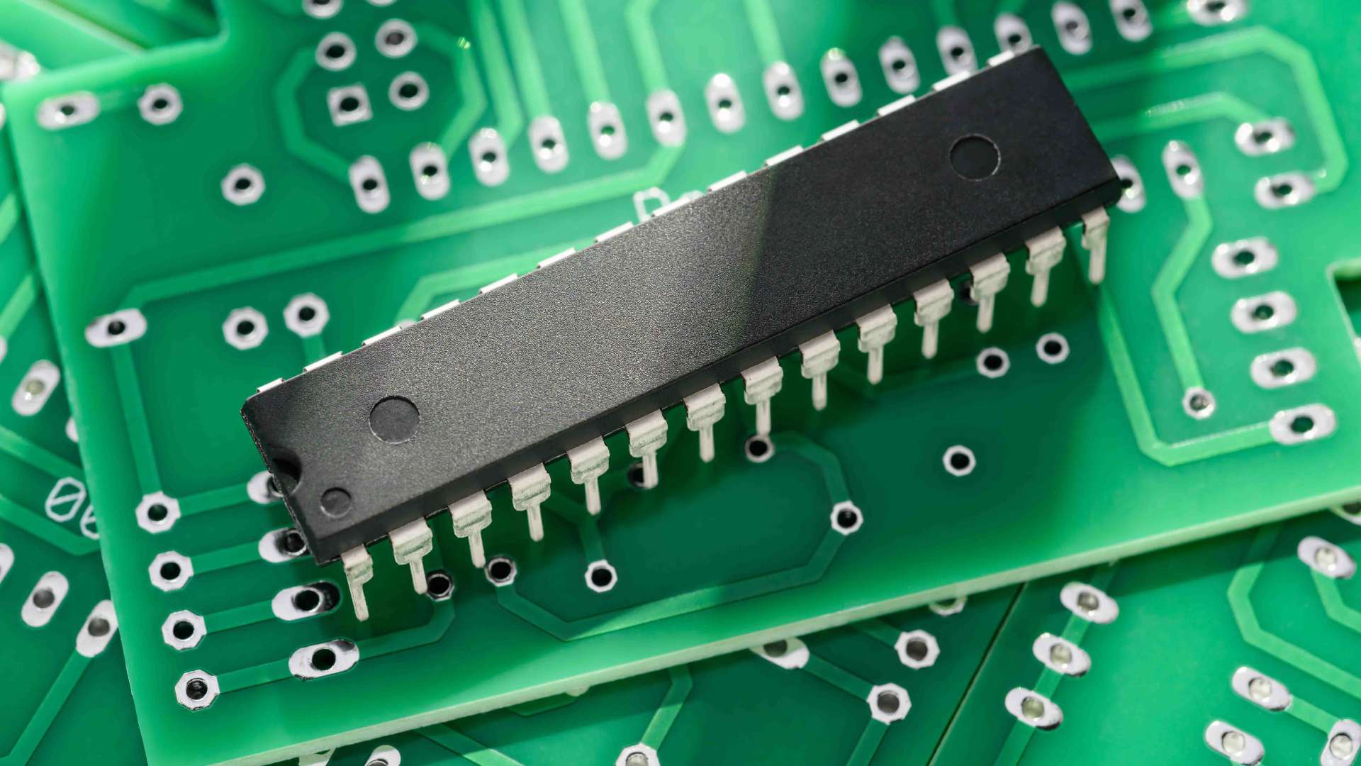 through-hole-assembly